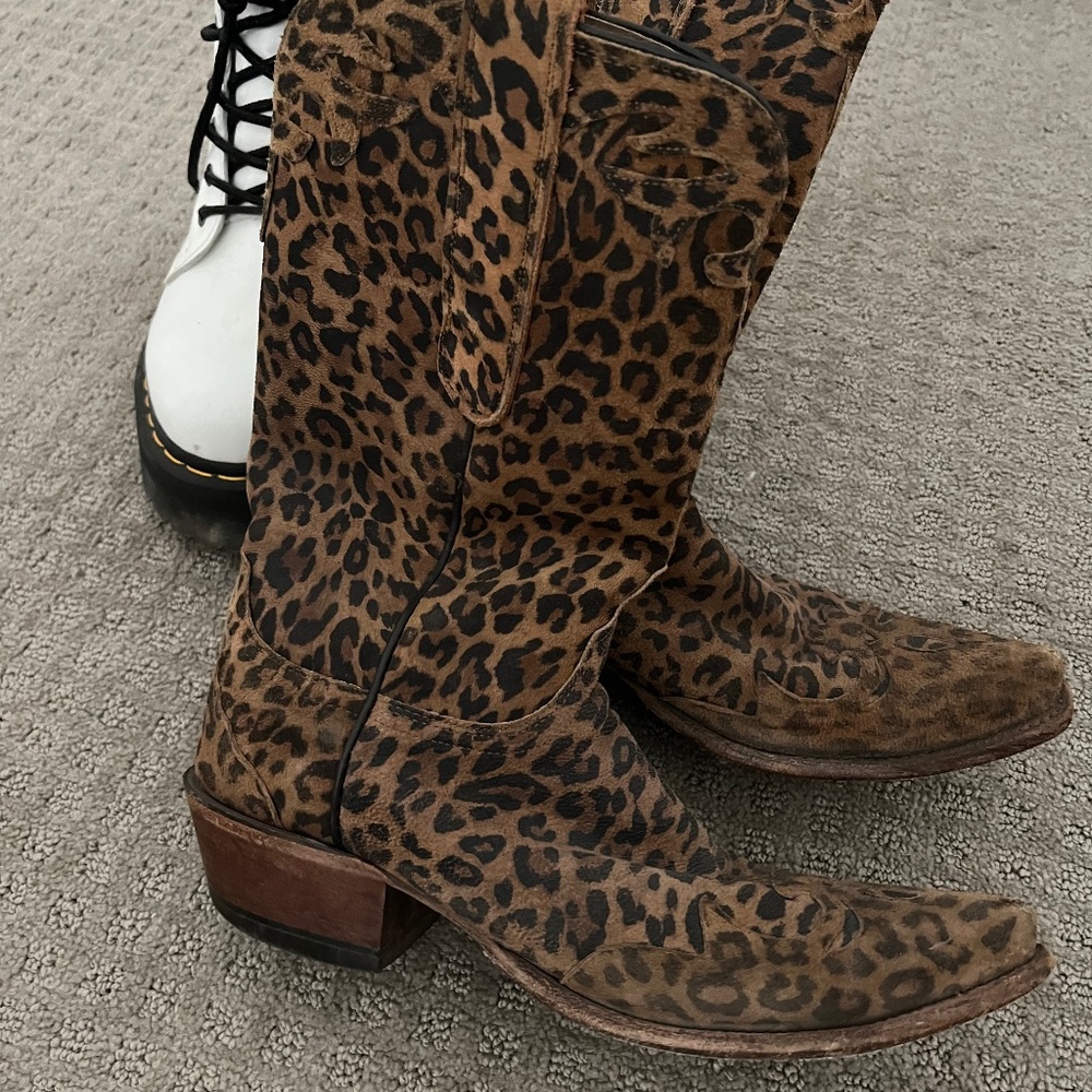 Lucchese Cheetah Print  Boots